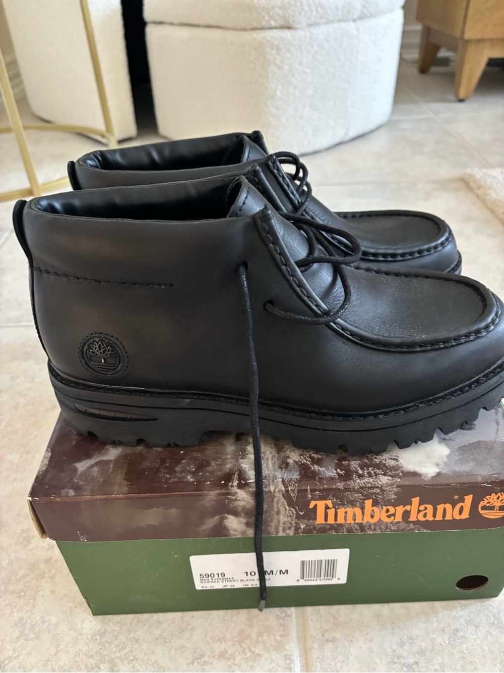 Timberland Men’s Black Leather Chukka Boots with Lug Sole